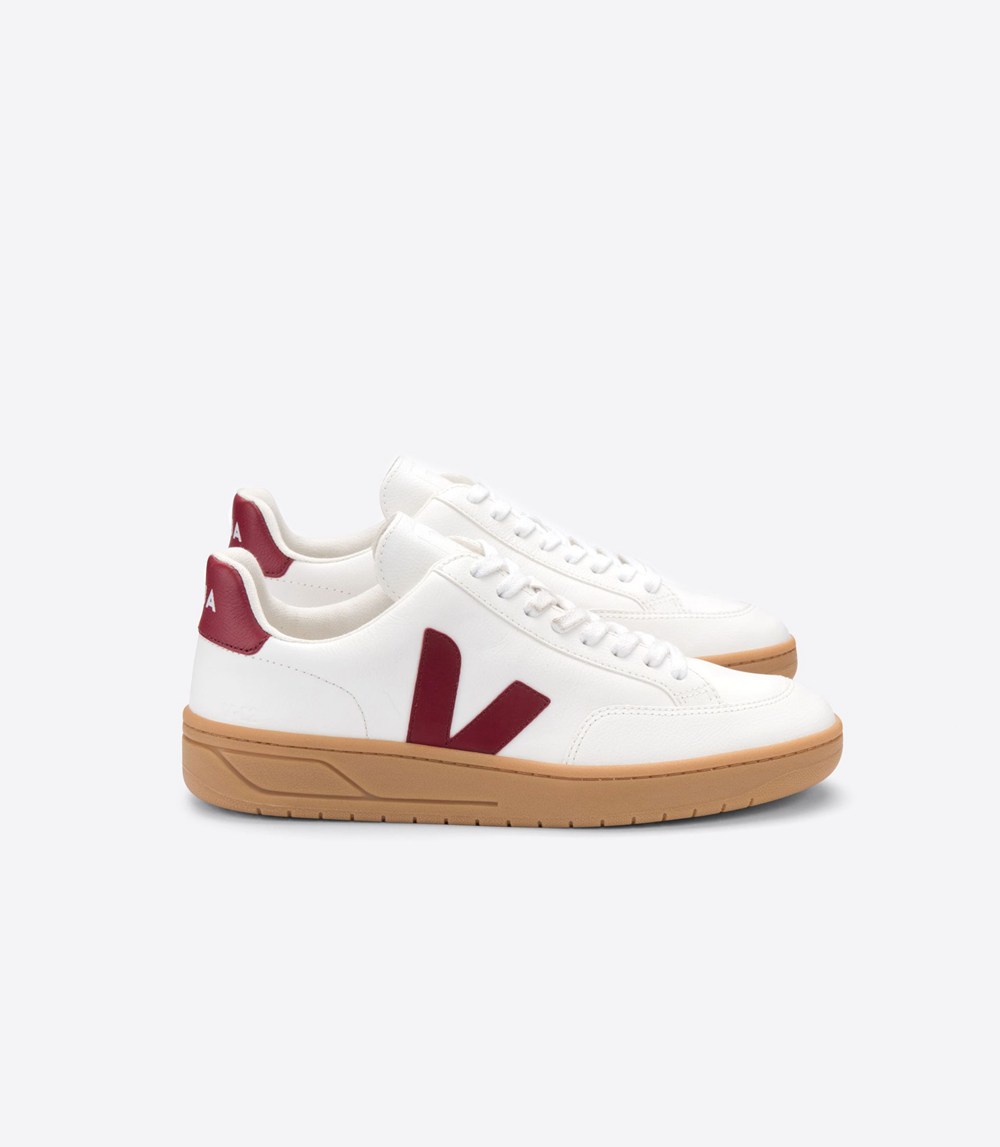 Veja Sneakers Barbati - V-12 Piele - Albi - 6517924-WQ